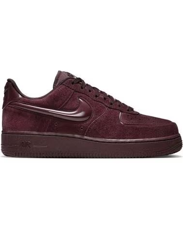 NIKE ZAPATILLAS AIR FORCE 1 07 W BURGUNDY CRUSH EN ROJO PARA MUJER