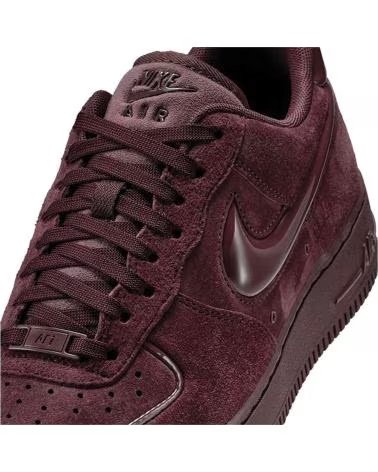 NIKE ZAPATILLAS AIR FORCE 1 07 W BURGUNDY CRUSH EN ROJO PARA MUJER