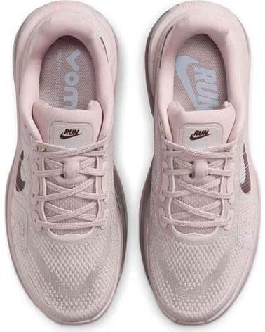 NIKE ZAPATILLAS DE RUNNING VOMERO PREMIUM W PARTICLE ROSE EN ROSA PARA MUJER