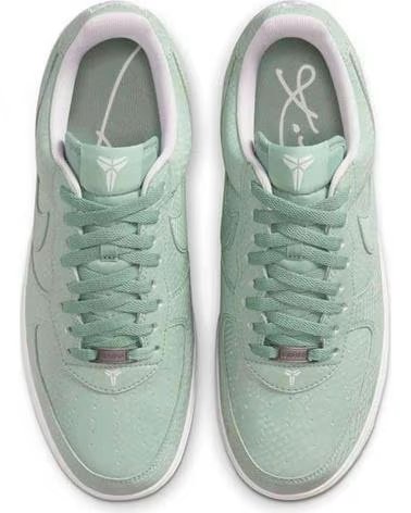 NIKE ZAPATILLAS X KOBE AIR FORCE 1 LOW STEAM EN VERDE PARA HOMBRE