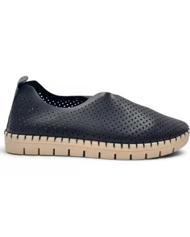 TIMBOS MOCASIN PICADO DE MUJER COLOR 133199 NEGRO