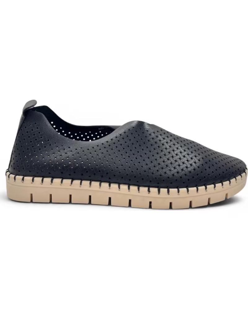 TIMBOS MOCASIN PICADO DE MUJER COLOR 133199 NEGRO