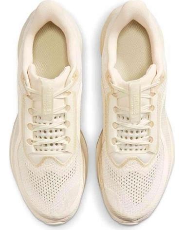 NIKE ZAPATILLAS DE RUNNING PEGASUS PREMIUM SP NATURAL EN BEIGE PARA HOMBRE