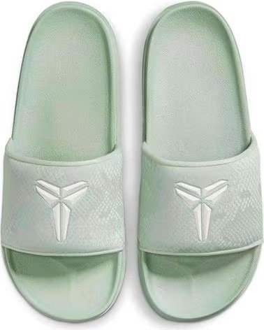 NIKE CHANCLAS X KOBE OFFCOURT SLIDE STEAM EN VERDE PARA HOMBRE
