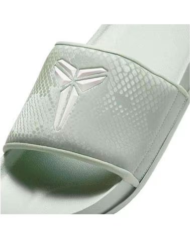 NIKE CHANCLAS X KOBE OFFCOURT SLIDE STEAM EN VERDE PARA HOMBRE