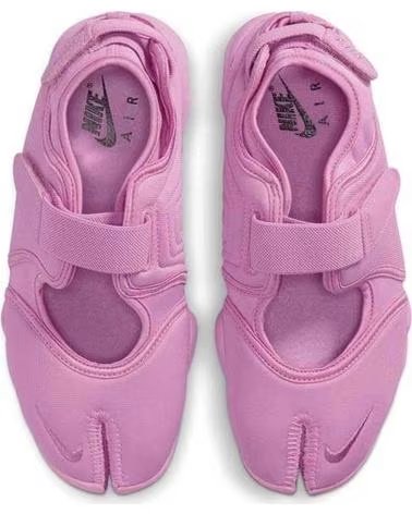 NIKE BASKETS AIR RIFT W LIGHT MAGENTA