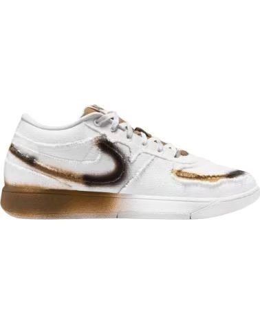 NIKE ZAPATILLAS DE BALONCESTO IO9987-100 EN BLANCO PARA HOMBRE