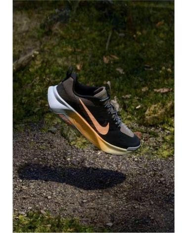 NIKE ZAPATILLAS DE TREKKING FV2338-006 EN MULTICOLOR PARA HOMBRE NEGRO