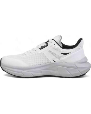 8000 ZAPATILLAS DE TREKKING TERUL EN PARA HOMBRE BLANCO