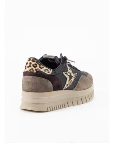 CETTI ZAPATILLAS 1259XL CON DETALLE DE ESTRELLA Y ACABADO ANIMAL PRINT NEGRO