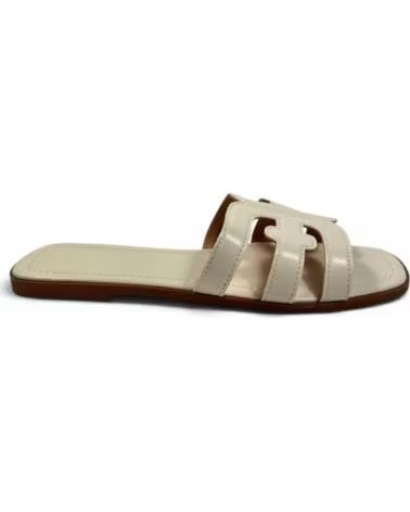 TIMBOS ZUECOS PLANOS DE MUJER 133335 EN COLOR BEIGE