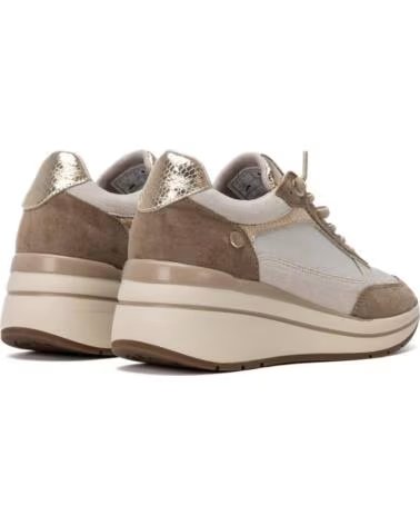 XTI ZAPATILLAS 146170 EN TONO BEIGE