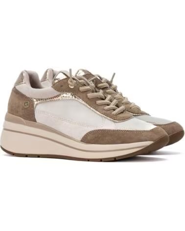 XTI ZAPATILLAS 146170 EN TONO BEIGE