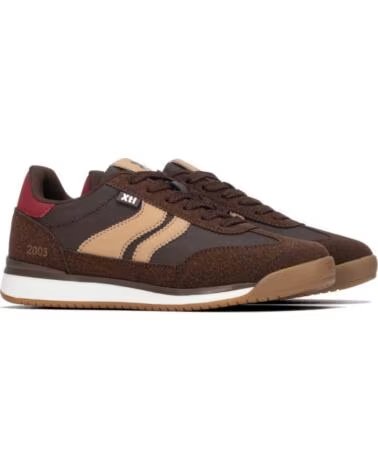 XTI ZAPATILLAS 146398 ESTILO CASUAL MARRON