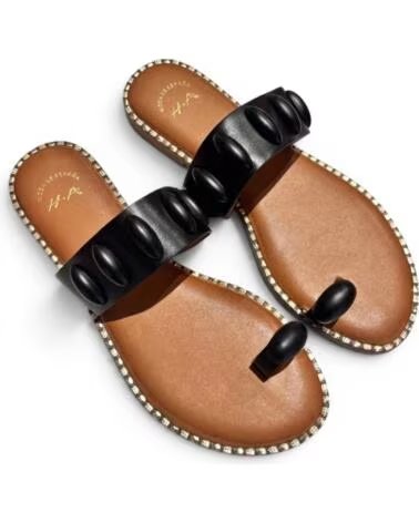 TIMBOS SANDALIA ESCLAVA PLANA 132993 CON DETALLE DE TACHUELAS NEGRO