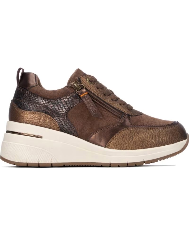 REFRESH ZAPATILLAS 176177 EN TONO CAMEL CON CUÑA
