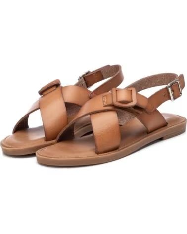 XTI SANDALIA PLANA 058088 TAUPE