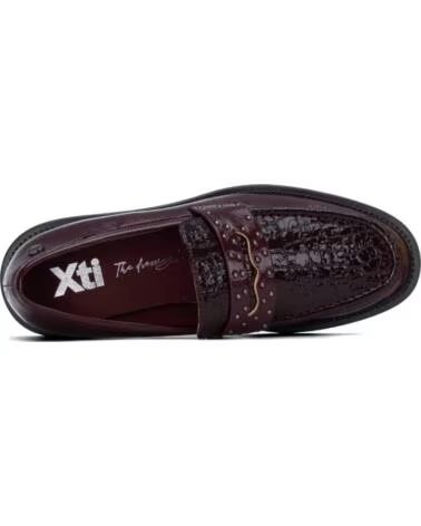 XTI MOCASINES 146079 BURDEOS