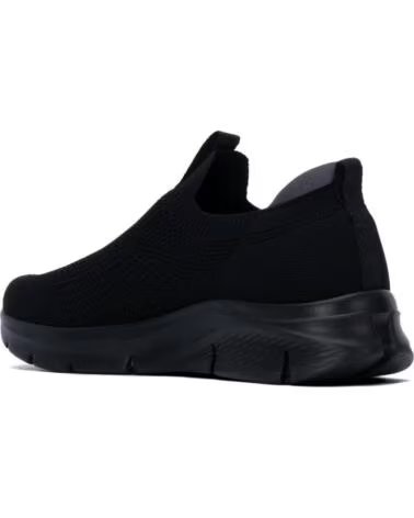 XTI ZAPATILLAS URBANAS SLIP-ON 146755 NEGRO