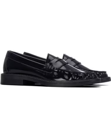 XTI MOCASÍN PLANO DE MUJER 146021 NEGRO