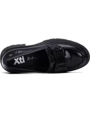 XTI MOCASÍN TACÓN ANCHO 146229 NEGRO