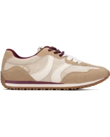 XTI ZAPATILLAS CASUAL 146277 EN BEIGE CON DETALLES ESTILO RETRO
