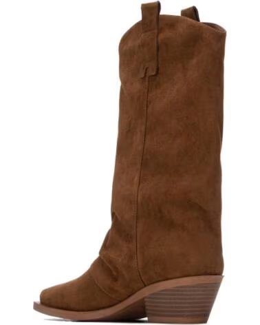 XTI 146056 BOTAS ESTILO COWBOY CON FLECOS COLOR CAMEL