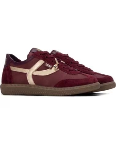 XTI ZAPATILLAS CASUAL 154036 BURDEOS