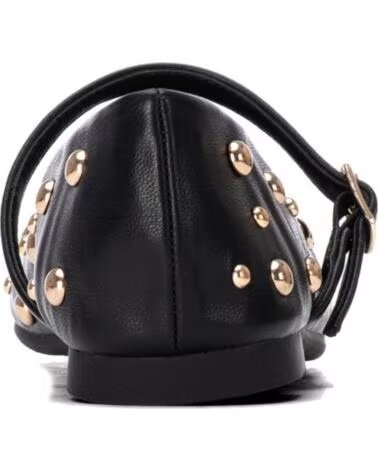 XTI 154167 BAILARINA NEGRA CON TACHUELAS Y HEBILLA NEGRO
