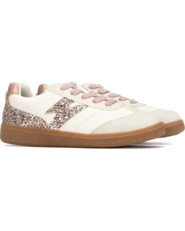 ZAPATILLAS XTI 154086 EN TONOS BEIGE CON DETALLES DE PURPURINA