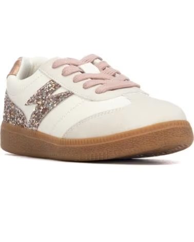 ZAPATILLAS XTI 154086 EN TONOS BEIGE CON DETALLES DE PURPURINA