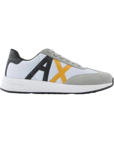 Man sports shoes ARMANI EXCHANGE XUX071 XV527 M214  BLANCO