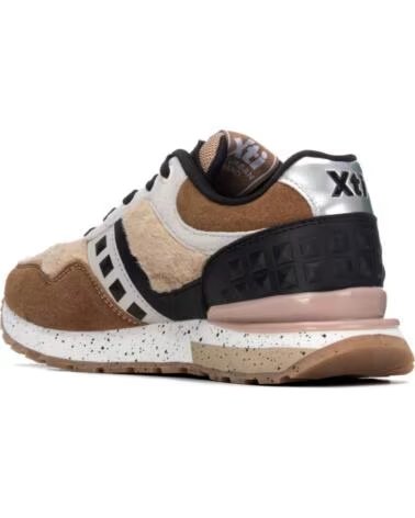 XTI ZAPATILLAS 146110 EN TONOS BEIGE