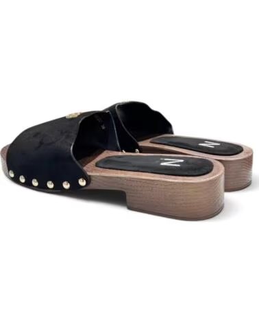 TIMBOS ZUECO TACÓN BAJO 133457 NEGRO
