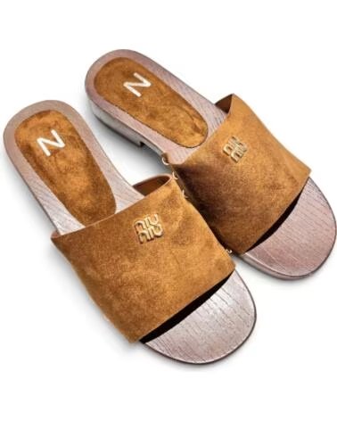 TIMBOS ZUECO TACÓN BAJO DE MUJER CAMEL 133455 MARRóN
