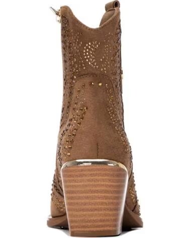 XTI BOTINES CAMPEROS 146100 EN COLOR TOPO TAUPE