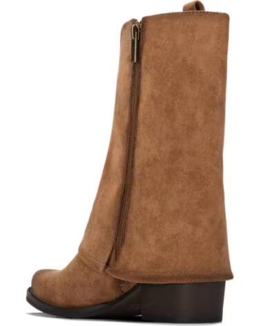 XTI 146478 BOTAS ESTILO CAMPERO EN COLOR CAMEL PARA MUJER