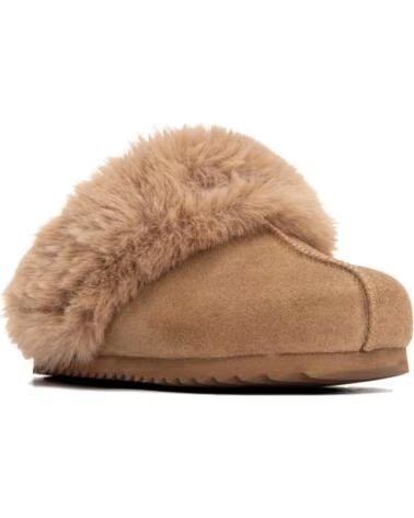 XTI 154186 ZAPATILLAS DE ESTAR POR CASA CON PELO COLOR CAMEL