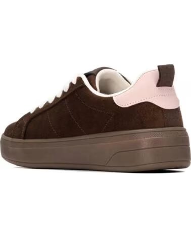 XTI ZAPATILLAS CASUAL 146270 MARRÓN MARRON