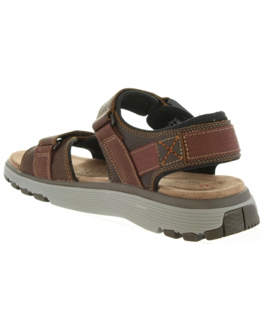 Man Sandals CLARKS 26131860 UN TREK  DARK TAN LEA