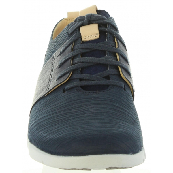 Clarks tri caitlin navy store