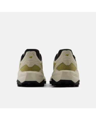 NEW BALANCE ZAPATILLAS WTTRU23V MUJER BEIGE