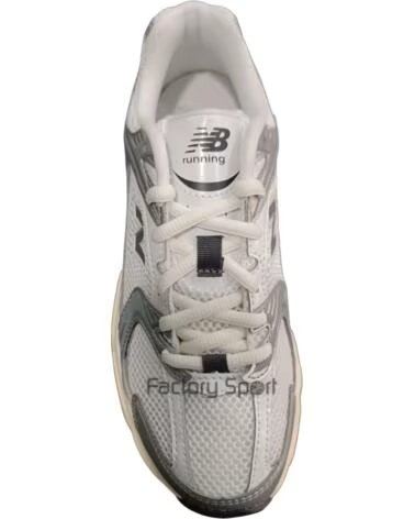 ZAPATILLAS NEW BALANCE U530ESA GRIS PLATA ESA BLA-GR-BEI