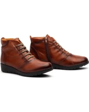 JAM WOMEN´S LEATHER ANKLE BOOT WITH ELASTIC LACES AND ZIPPER MODEL FX9502 MARRóN