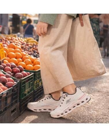 SKECHERS GLIDE-STEP ALTUS - COOL FLOW BEIGE ZAPATILLAS BEIG
