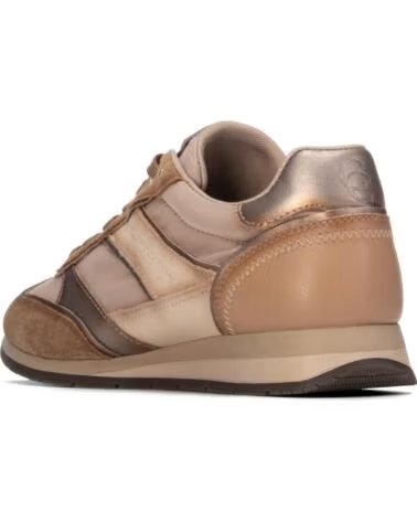ZAPATILLAS CASUAL DE MUJER CARMELA 164233 EN BEIGE