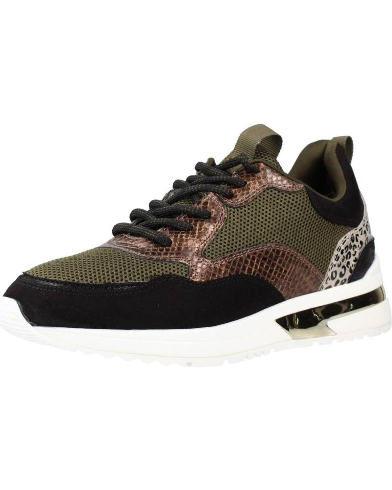 Scarpe discount la strada