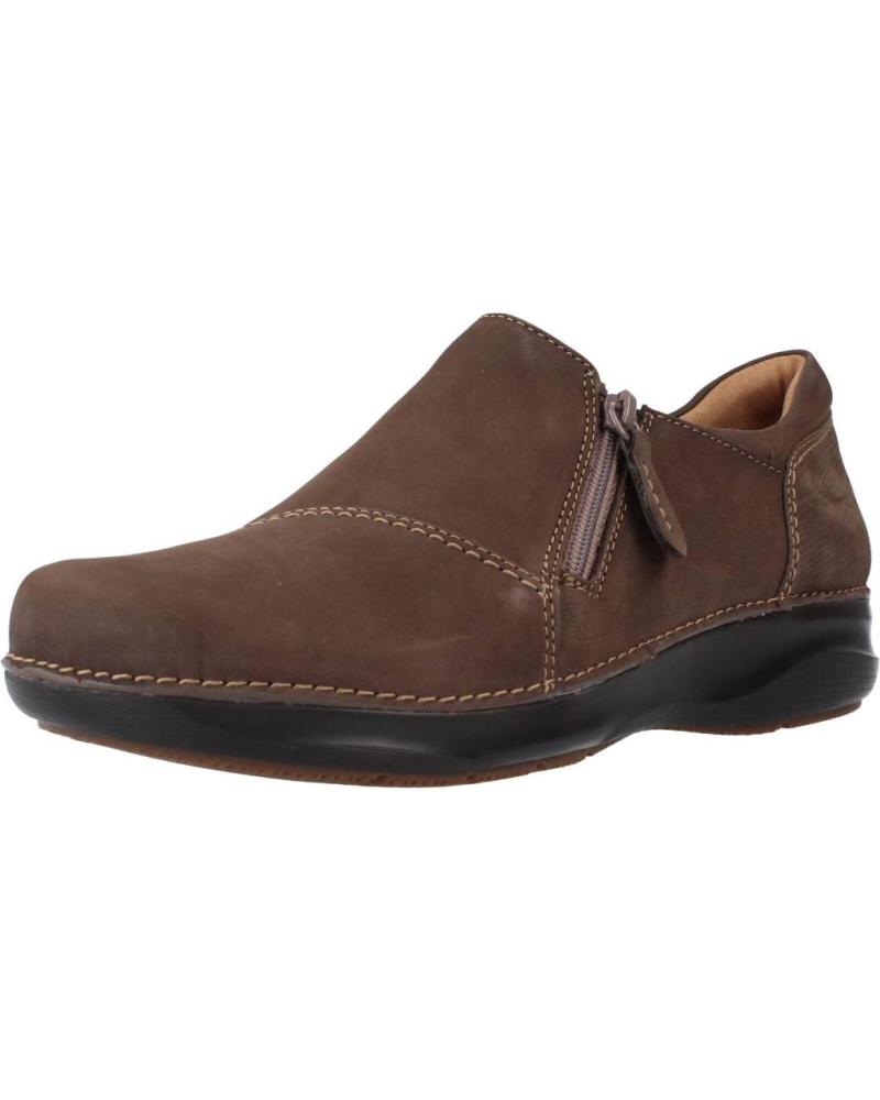 Woman shoes CLARKS APPLEY ZIP MARRON