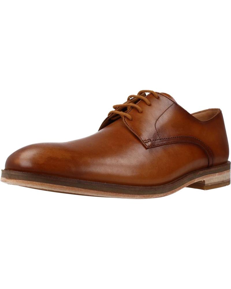 Zapatos De Hombre CLARKS OLIVER LACE  MARRON CLARO