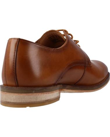 Zapatos De Hombre CLARKS OLIVER LACE  MARRON CLARO